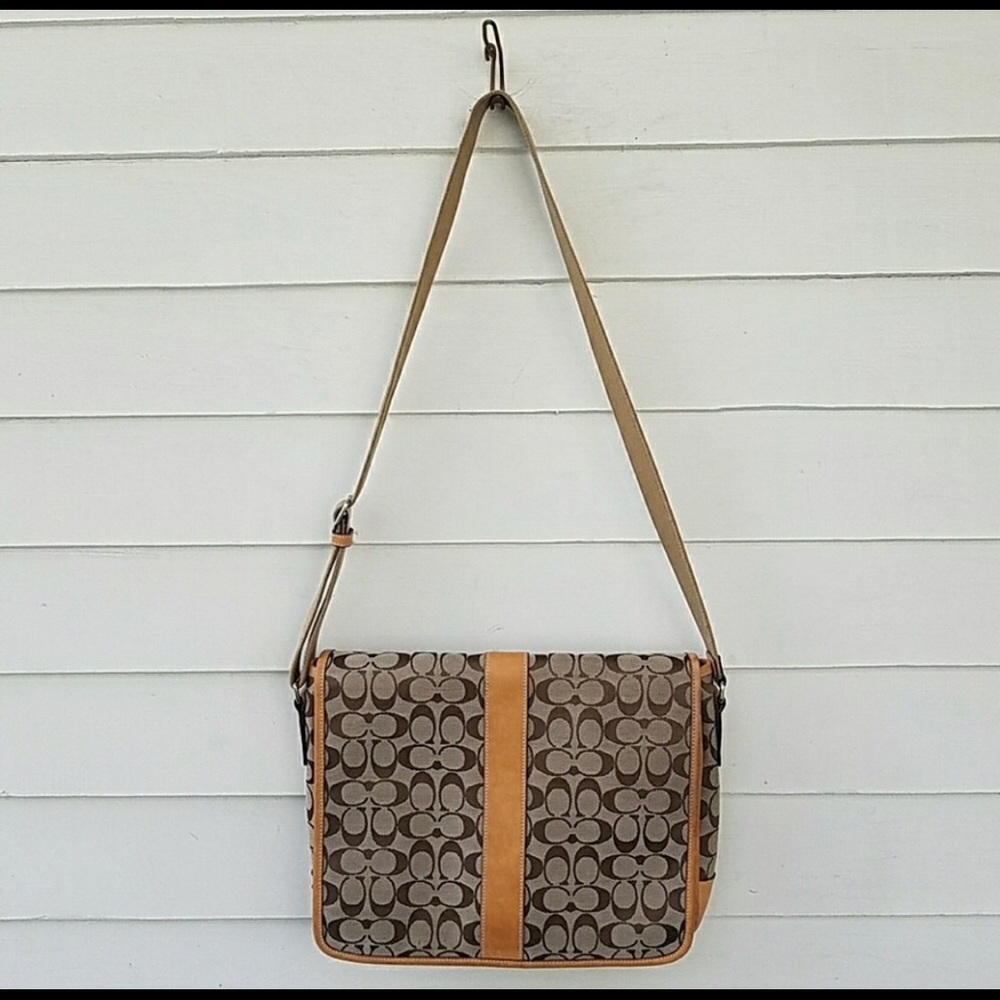 Vintage Coach signature canvas messenger bag